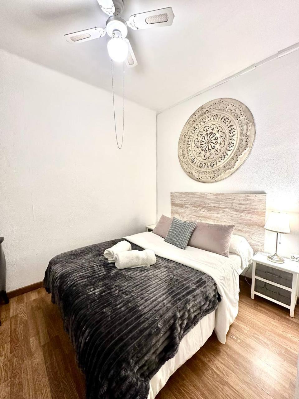 Big And Bright Apartment Bcn 바르셀로나 외부 사진